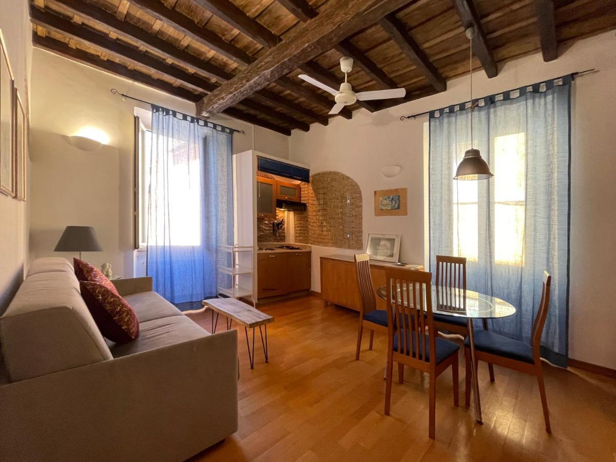 Apartamento Calisto 3 Roma Exterior foto