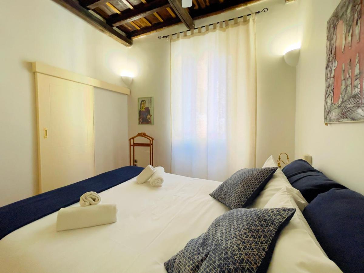 Apartamento Calisto 3 Roma Exterior foto